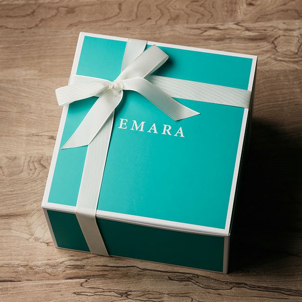 EMARA 　オリジナル　ギフトBOX